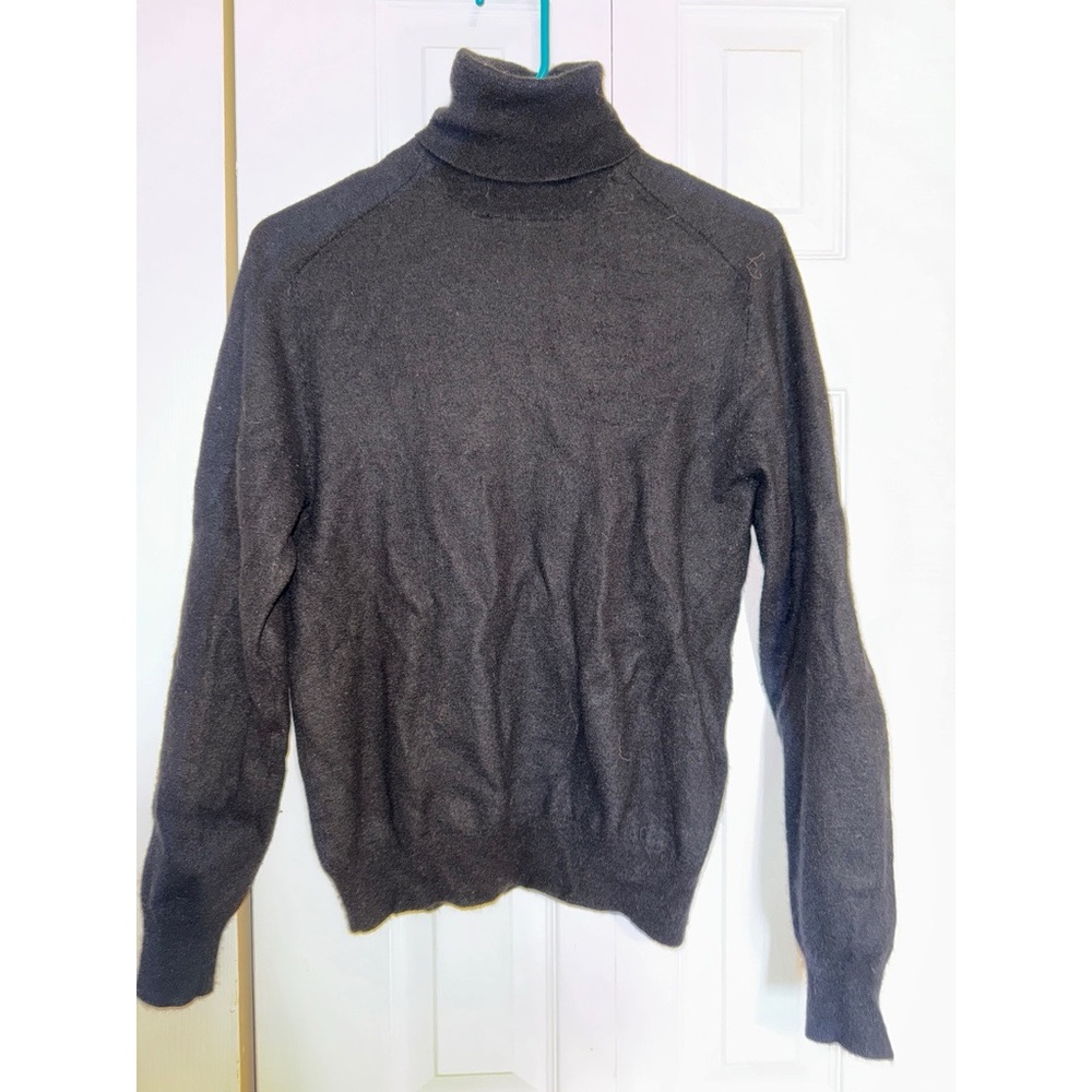 Black Cashmere Turtleneck Sweater